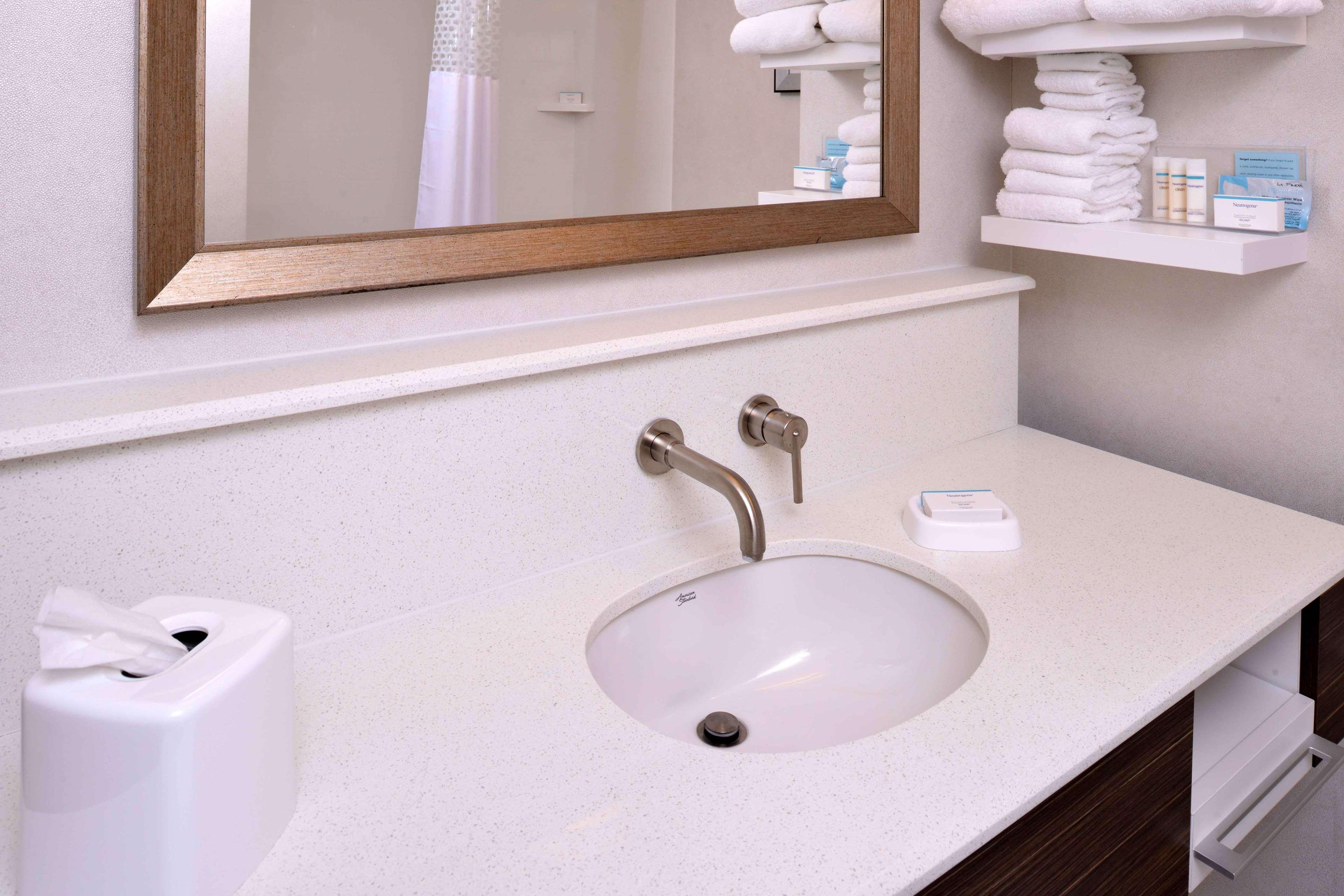 Hampton Inn & Suites Albany-East Greenbush, Ny Eksteriør bilde